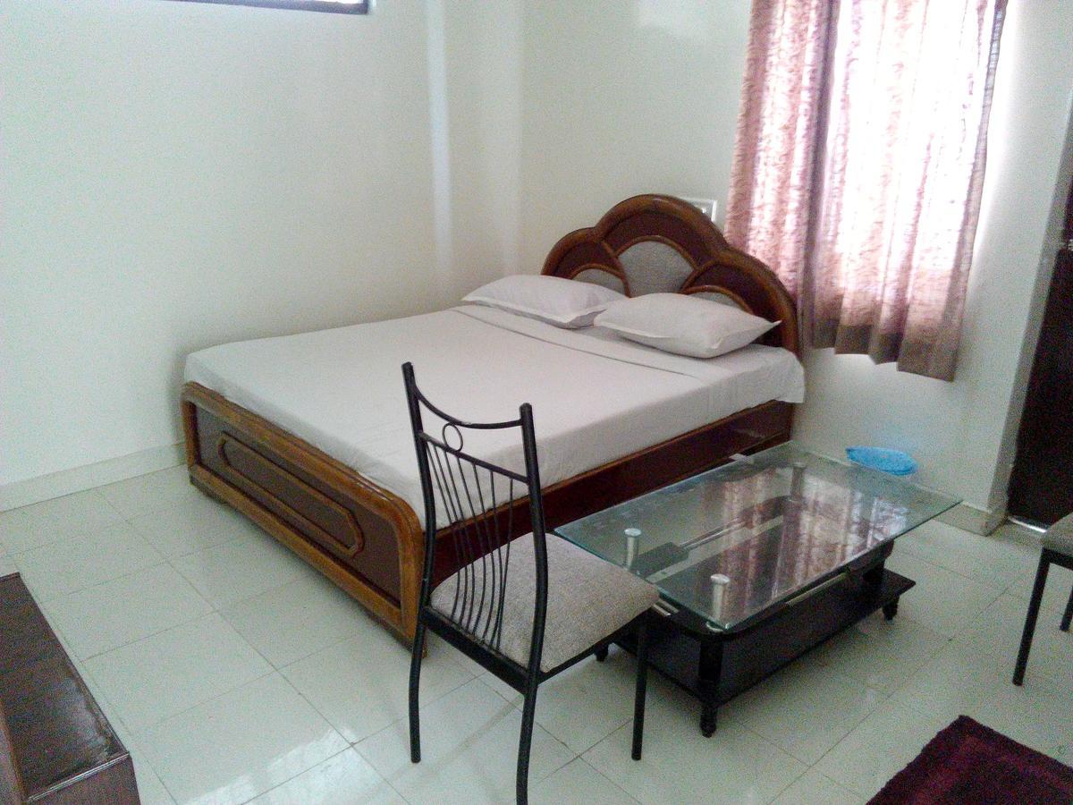 Sahasra Residency Hotel Hajdarabad Zewnętrze zdjęcie