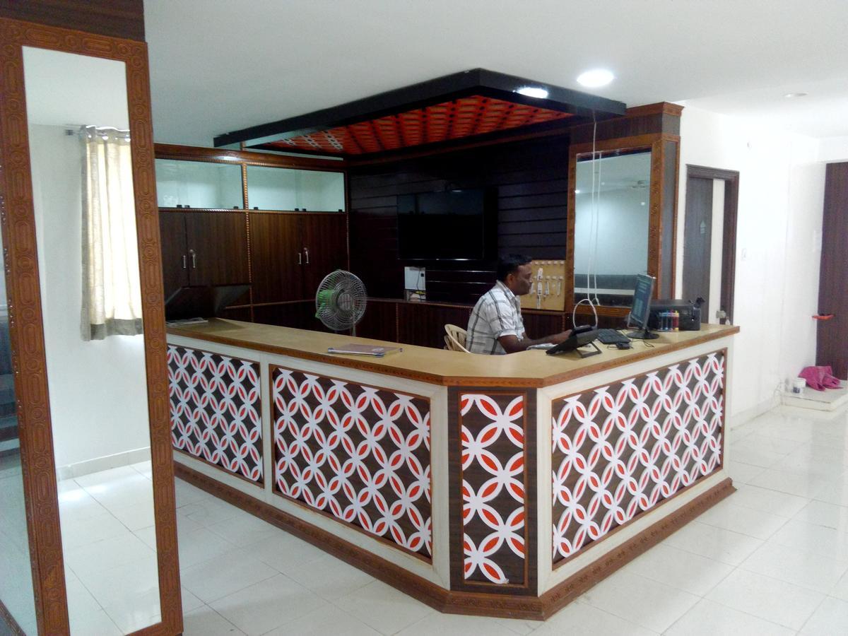 Sahasra Residency Hotel Hajdarabad Zewnętrze zdjęcie