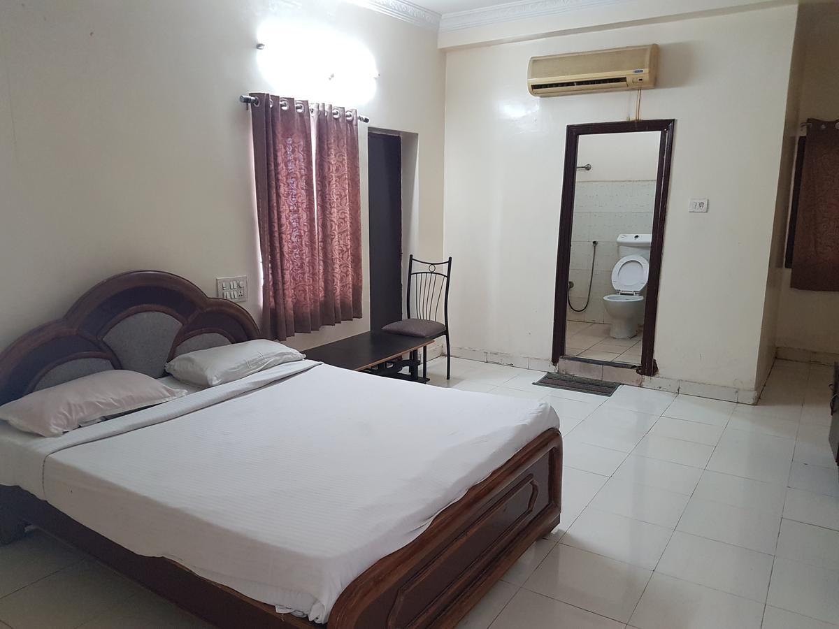 Sahasra Residency Hotel Hajdarabad Zewnętrze zdjęcie